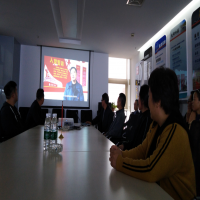 �����_չ��������������ӛʹ�������}�����W�����